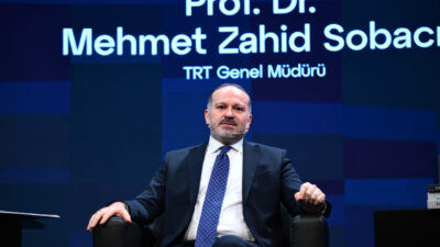 - "Cumhurbaşkanı Recep Tayyip Erdoğan aslında tüm uluslararası zirvelerde en
