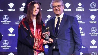 - Sanayi ve Teknoloji Bakanı Mehmet Fatih Kacır:
- "İnanıyorum ki