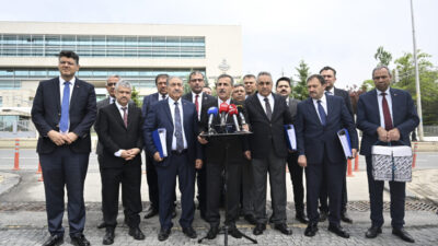 ANKARA (AA) – Türkiye Kamu-Sen Genel Başkanı Önder Kahveci, Anayasa