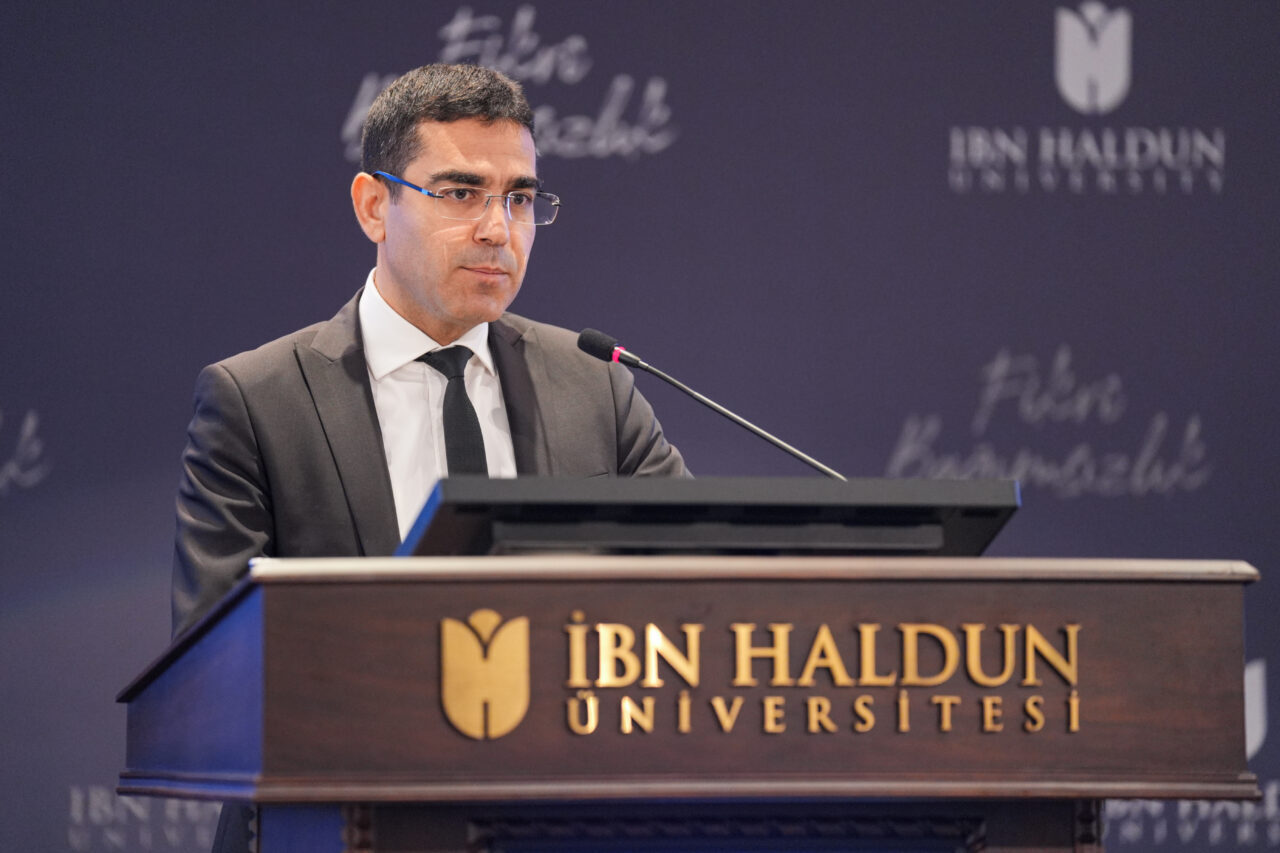 - Cumhurbaşkanlığı Yatırım ve Finans Ofisi Başkan Yardımcısı Furkan Karayaka:
-