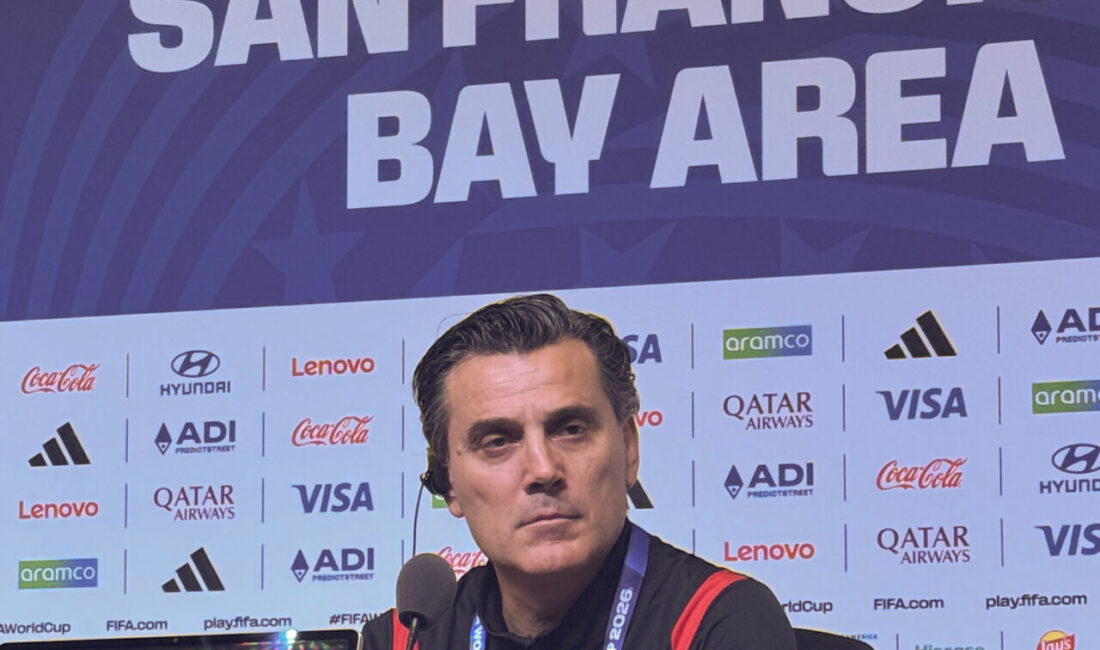 - A Milli Futbol Takımı Teknik Direktörü Vincenzo Montella:
"Futbolcuların yeniden