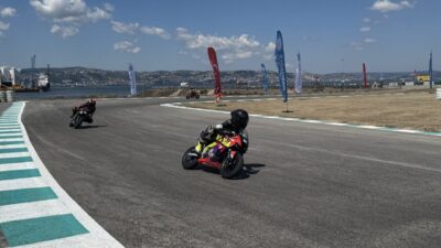 KOCAELİ (AA) – Türkiye Süpermoto ve Motomini Şampiyonası'nın 3. ayak
