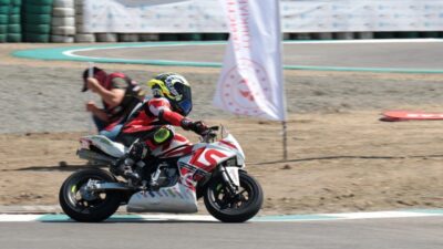 KOCAELİ (AA) – Türkiye Süpermoto ve Motomini Şampiyonası'nın 3. ayak