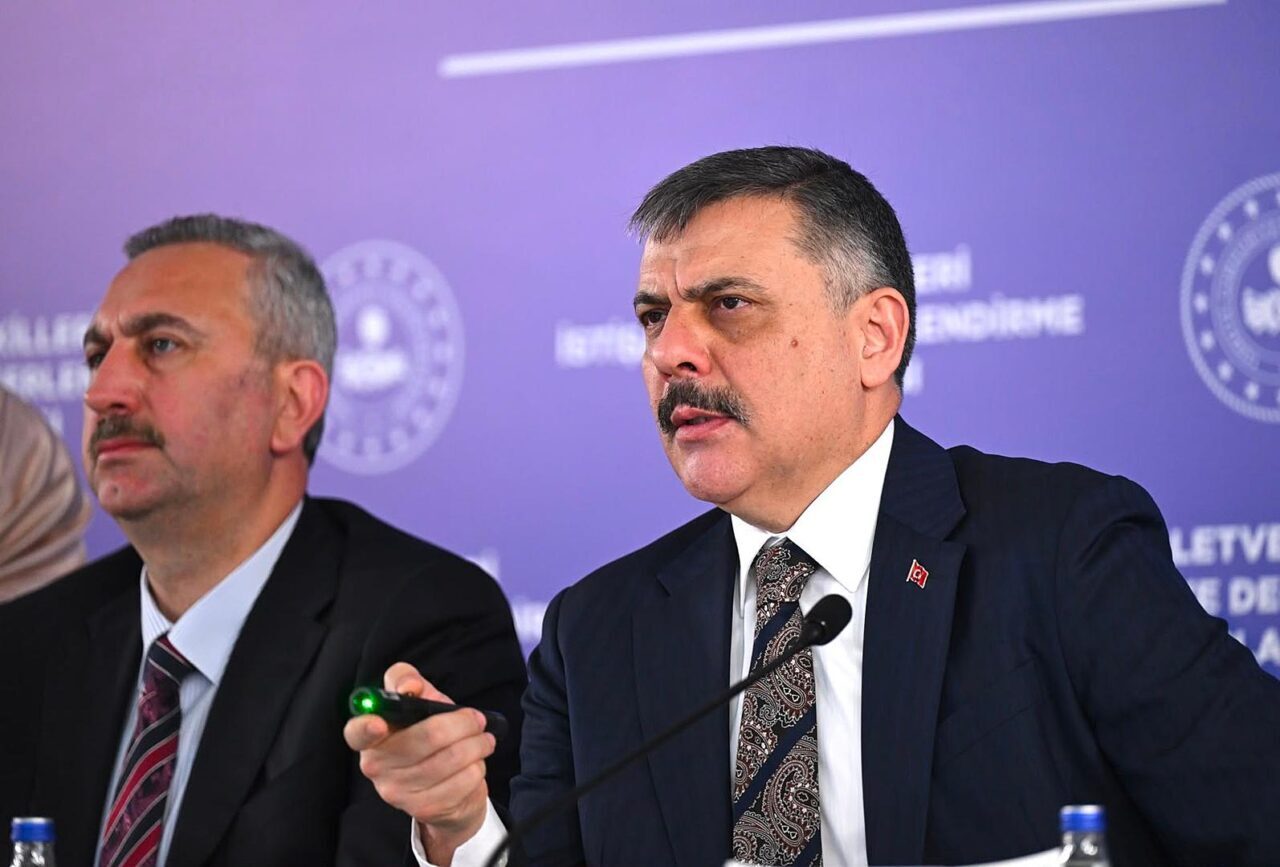 - İçişleri Bakanı Mustafa Çiftçi:
- "2016-2026 yılları arasında 1 milyon