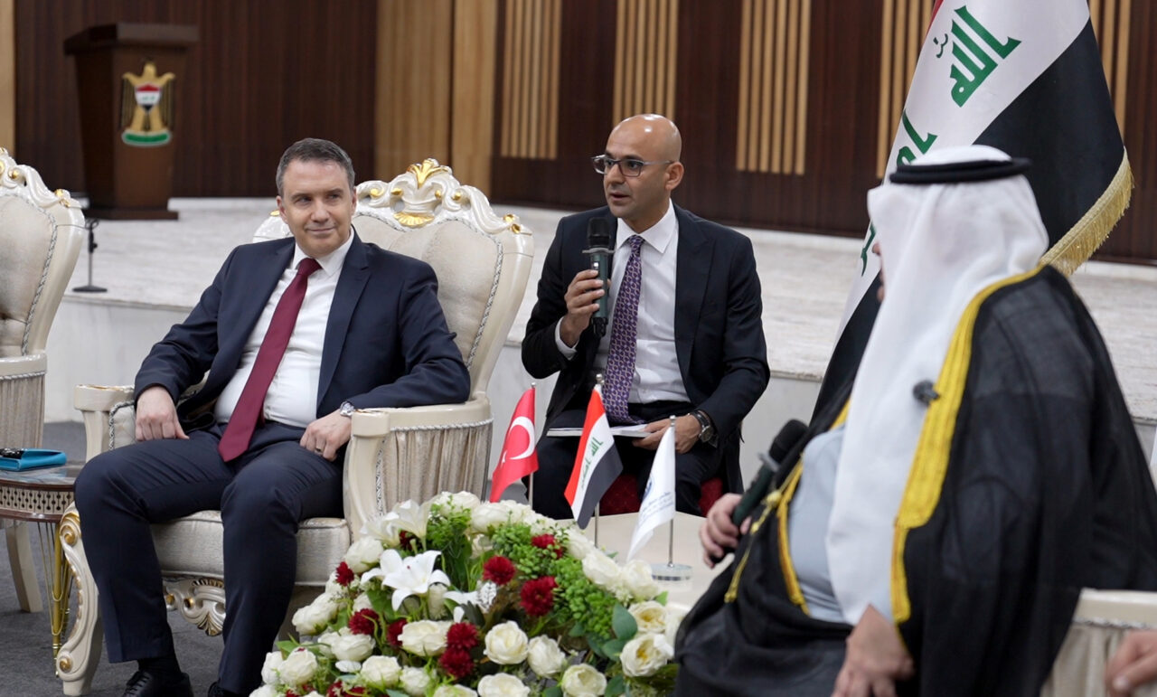 - Türkiye'nin Bağdat Büyükelçisi İnan:
- "Bağdat'taki yeni hükümet ile yakın