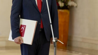 DAKAR (AA) – Türkiye'nin Bissau Büyükelçisi Mehmet Cem Kahyaoğlu, güven