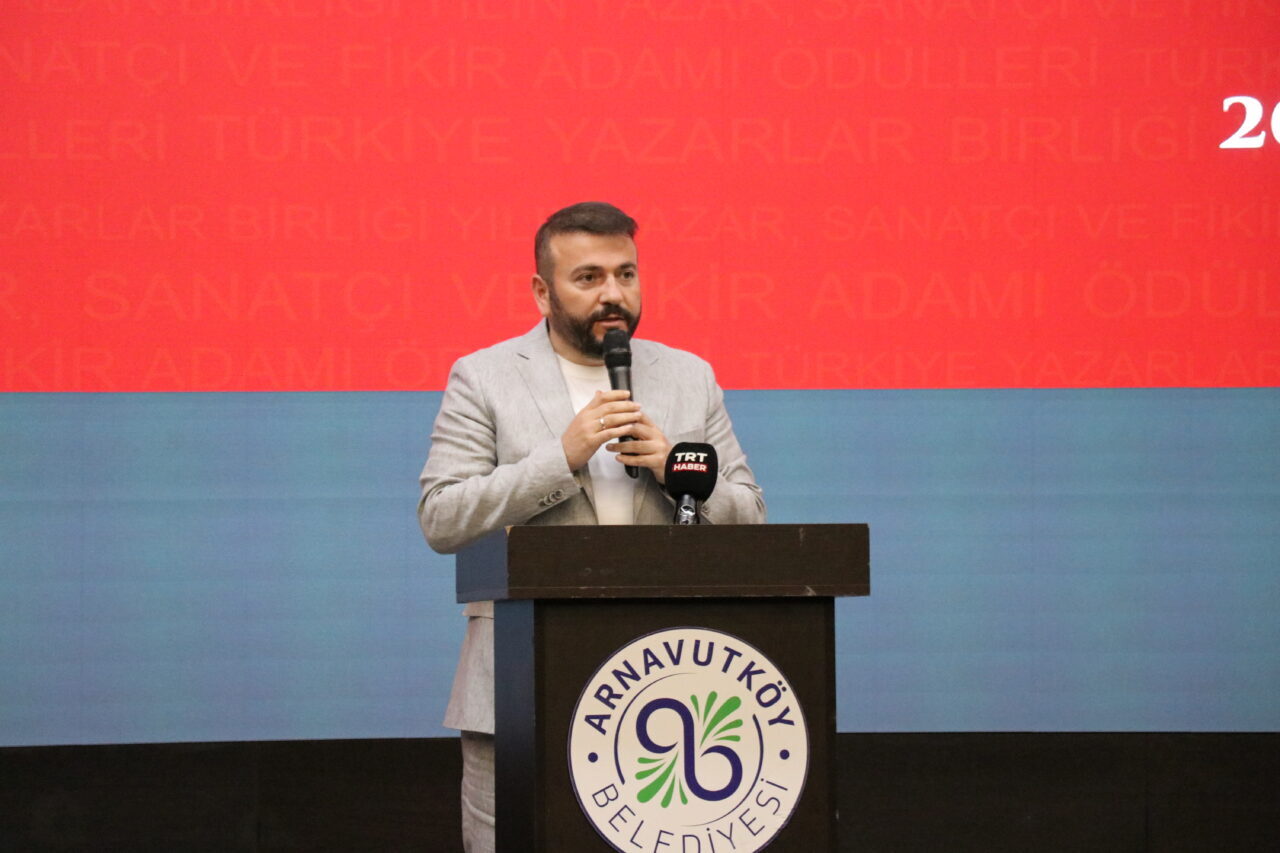 - TYB Şeref Başkanı Prof. Dr. Musa Kazım Arıcan:
- "Ödüle