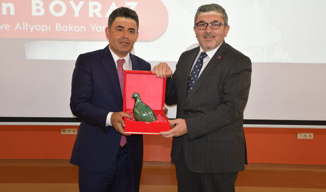 BİLECİK (AA) – Ulaştırma ve Altyapı Bakan Yardımcısı Osman Boyraz,
