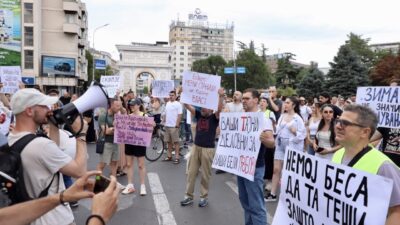 ÜSKÜP (AA) – Kuzey Makedonya'nın başkenti Üsküp'te hava kirliliğine karşı