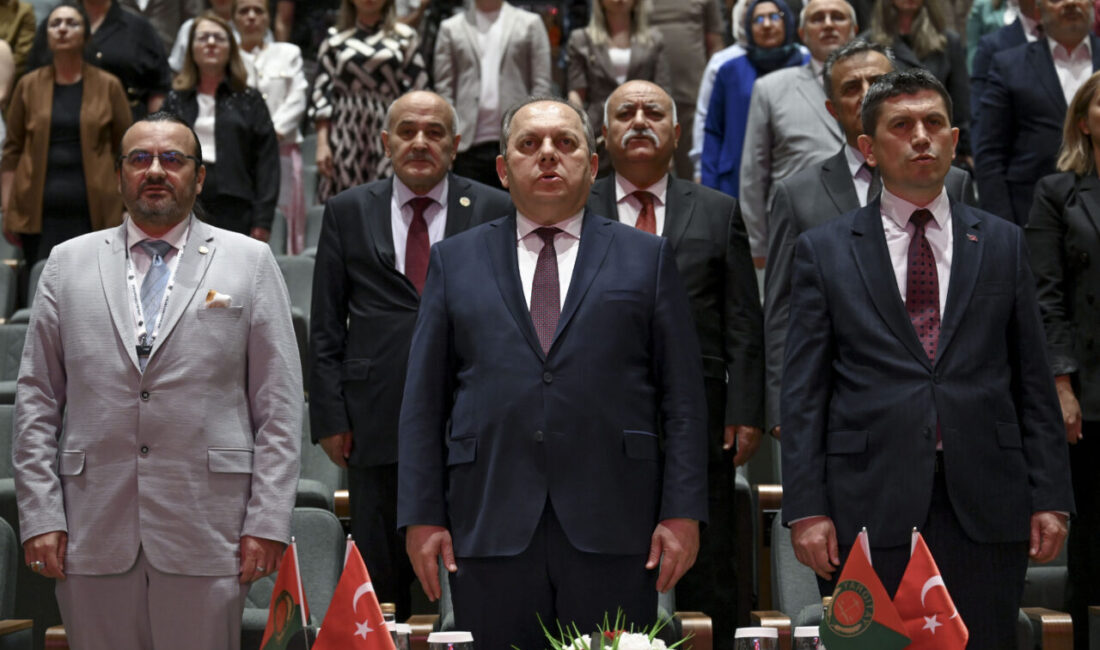 - Ankara Üniversitesi İletişim Fakültesi Dekanı Prof. Dr. Keskin:
- "Adalet