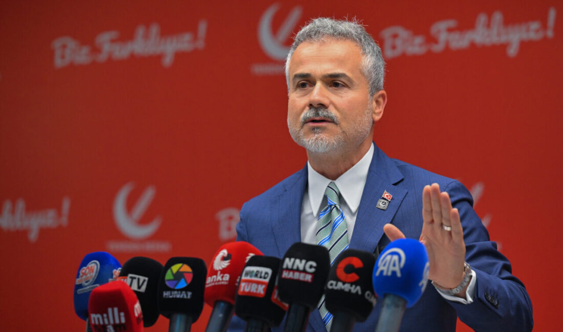 - "Temmuzda emekliye, asgari ücretliye mutlaka ara zam yapılmalıdır"
