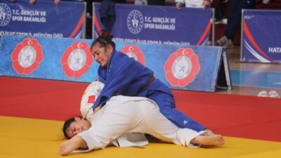 HATAY (AA) – Hatay'da düzenlenen Yeşilay Yıldızlar Türkiye Judo Şampiyonası,
