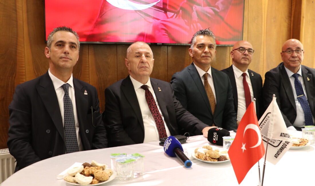 KAYSERİ (AA) – Zafer Partisi Genel Başkanı Ümit Özdağ, Kayseri'de