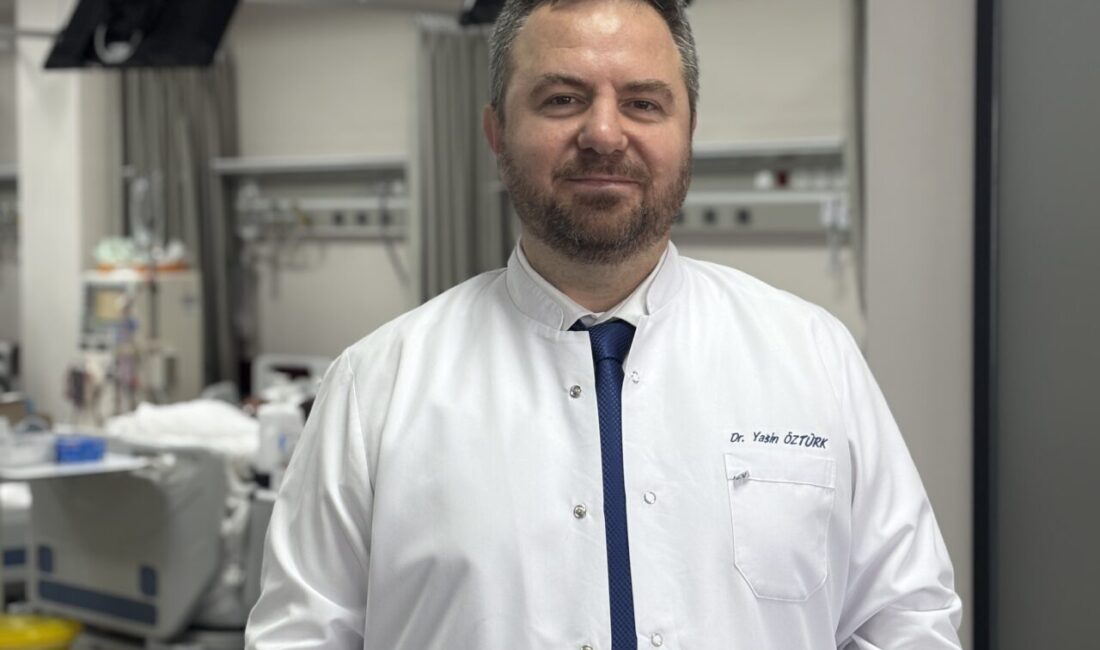 - Nefroloji Bilim Dalı Başkanı Dr. Öğretim Üyesi Yasin Öztürk:
-