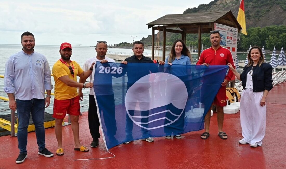 ZONGULDAK (AA) – Zonguldak'ın Karadeniz Ereğli ilçesindeki iki plaja mavi