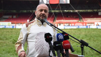 - Edirne Valisi Yunus Sezer:
"Bu meydanda güç ahlakla anlam kazanır.