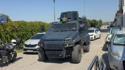 ADANA (AA) – Adana'nın merkez Yüreğir ilçesinde, husumetlilerine silahla ateş