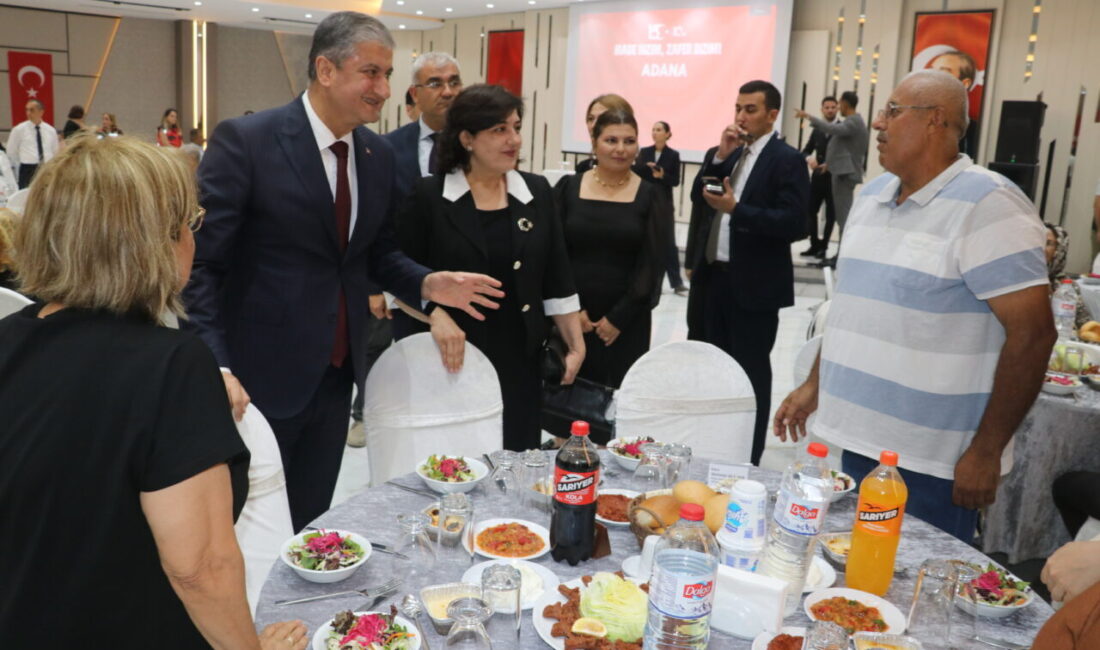 ADANA (AA) – Adana'da 15 Temmuz Demokrasi ve Milli Birlik