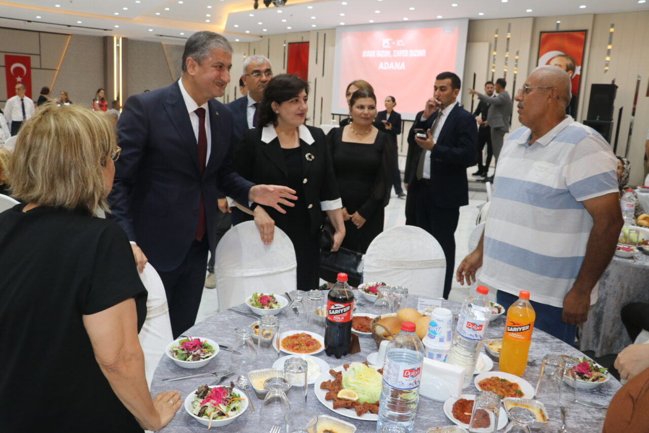 ADANA (AA) – Adana'da 15 Temmuz Demokrasi ve Milli Birlik