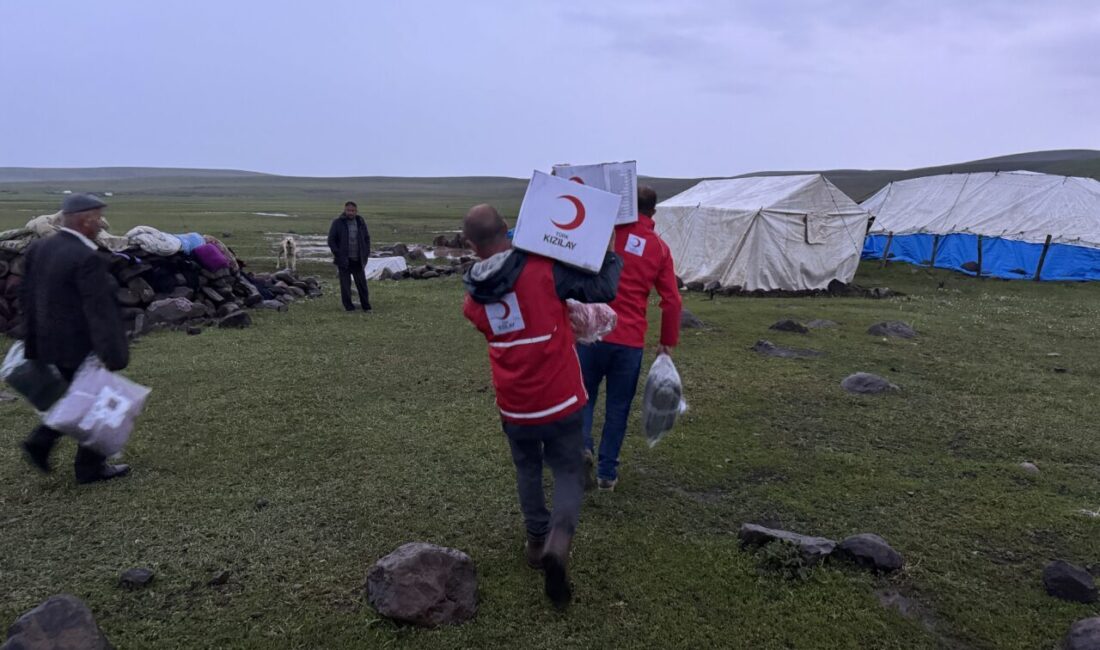 AĞRI (AA) – Ağrı’da sağanağın ardından meydana gelen selden etkilenen