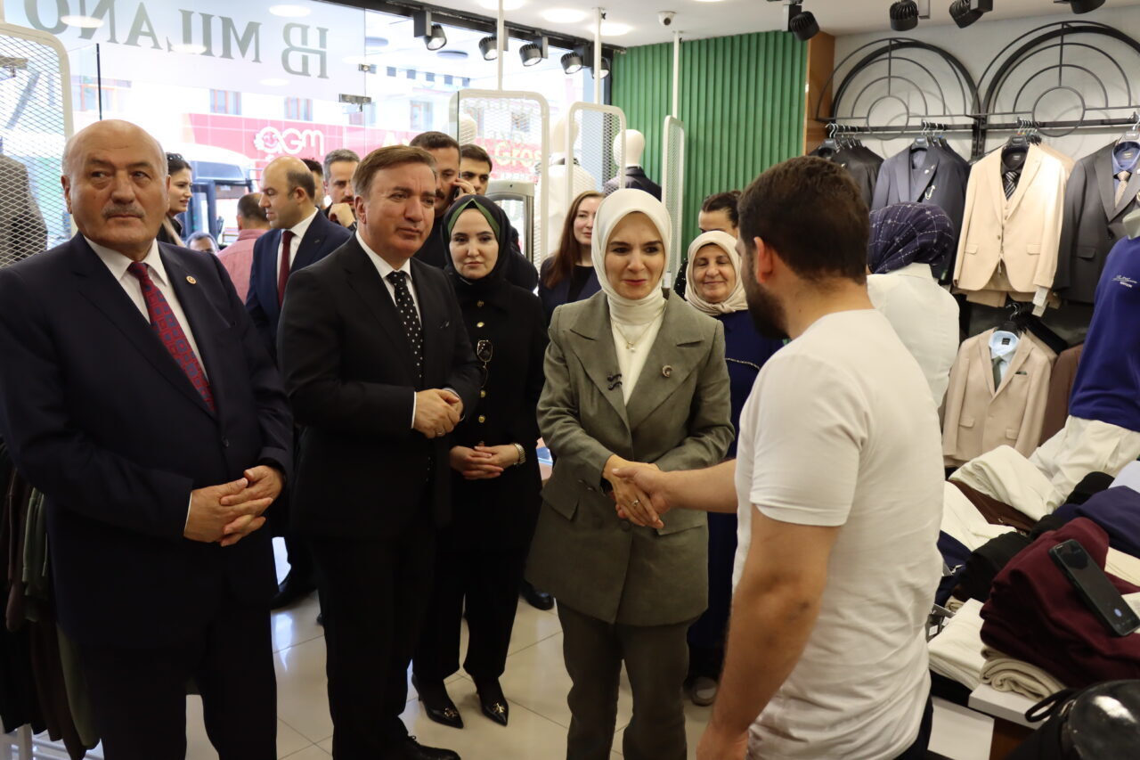 - "Evlilikten doğuma, çocukluktan yaşlılığa uzanan her dönemde aileleri destekleyen