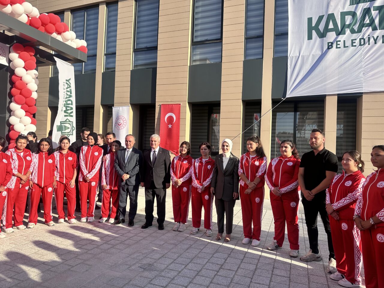 - "Gündüzlü hizmetlerimizi Türkiye'nin dört bir yanında yaygınlaştırıyoruz. Çünkü bu