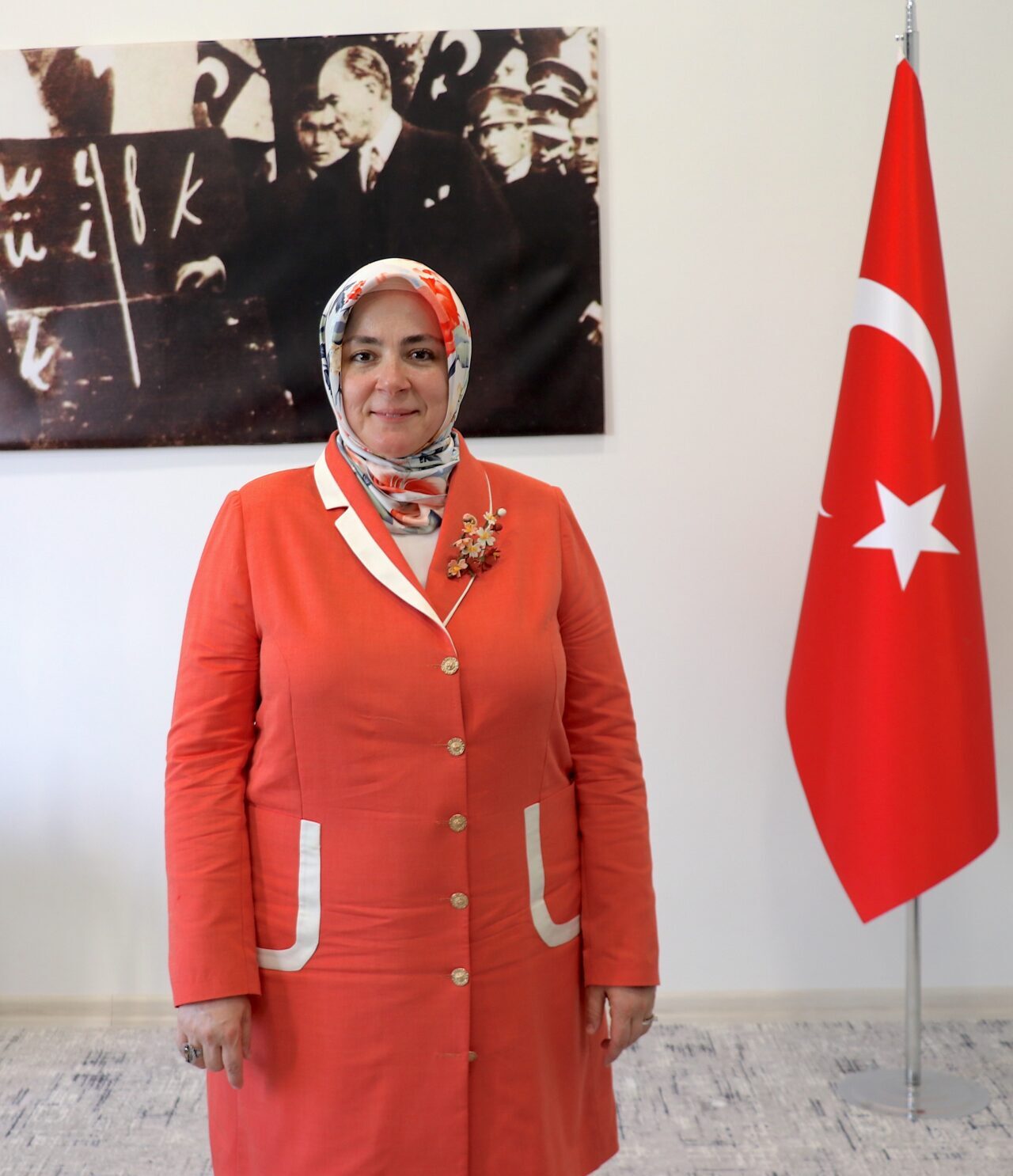 - "(Terörsüz Türkiye) Türkiye'mizde, Van'ımızda, Hakkari'mizde ve çevre illerimizde terörden