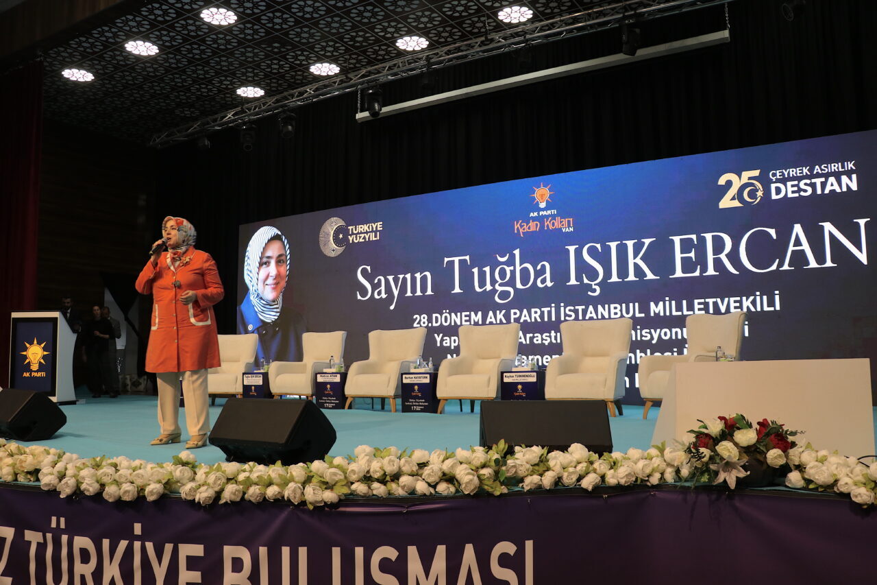 - "(Terörsüz Türkiye) Bizler artık Türk'üyle, Kürt'üyle, Laz'ıyla, Çerkez'iyle tek