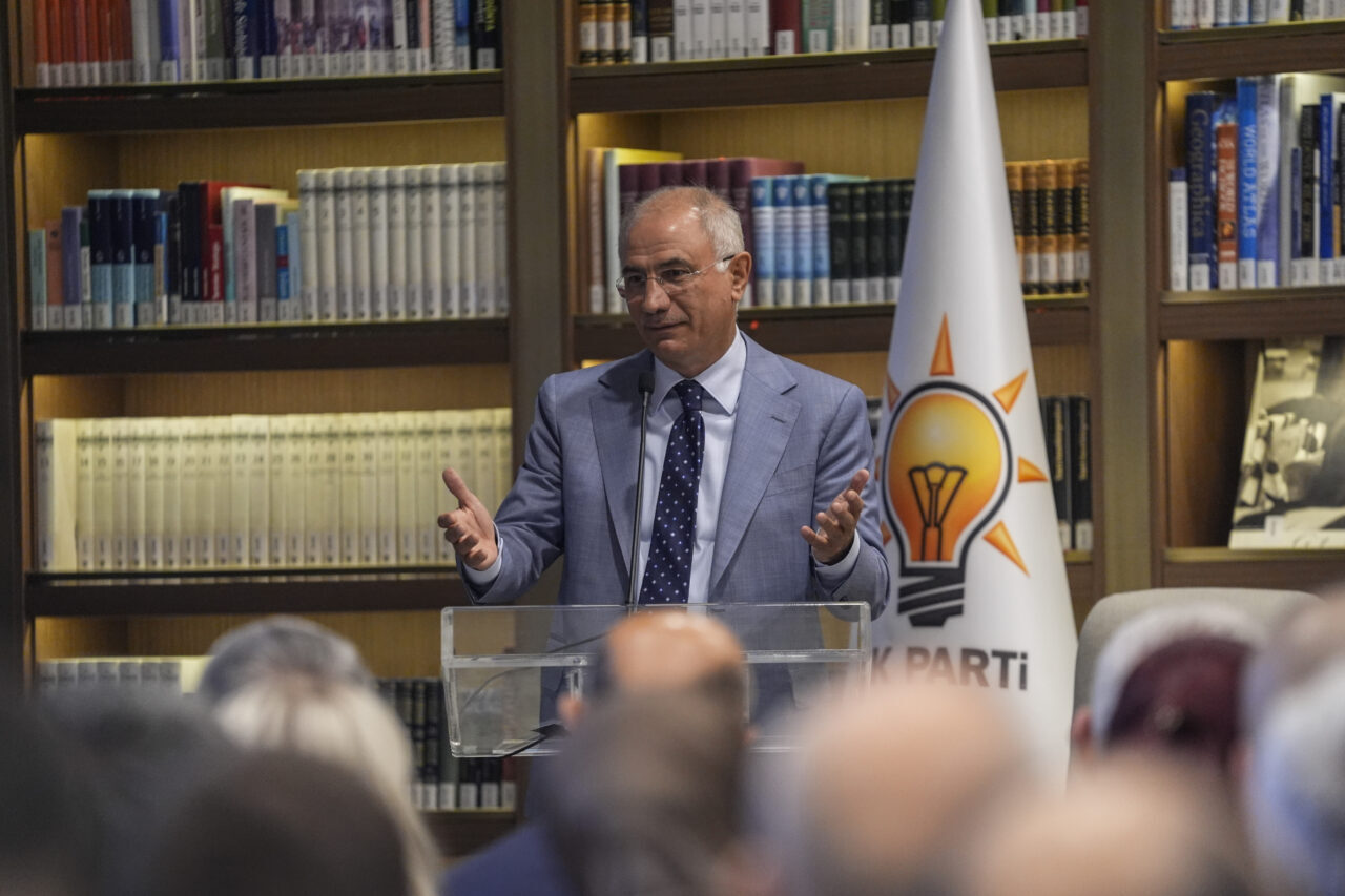 - AK Parti Genel Başkanvekili Efkan Ala:
- "Son Sapanca toplantımızda,