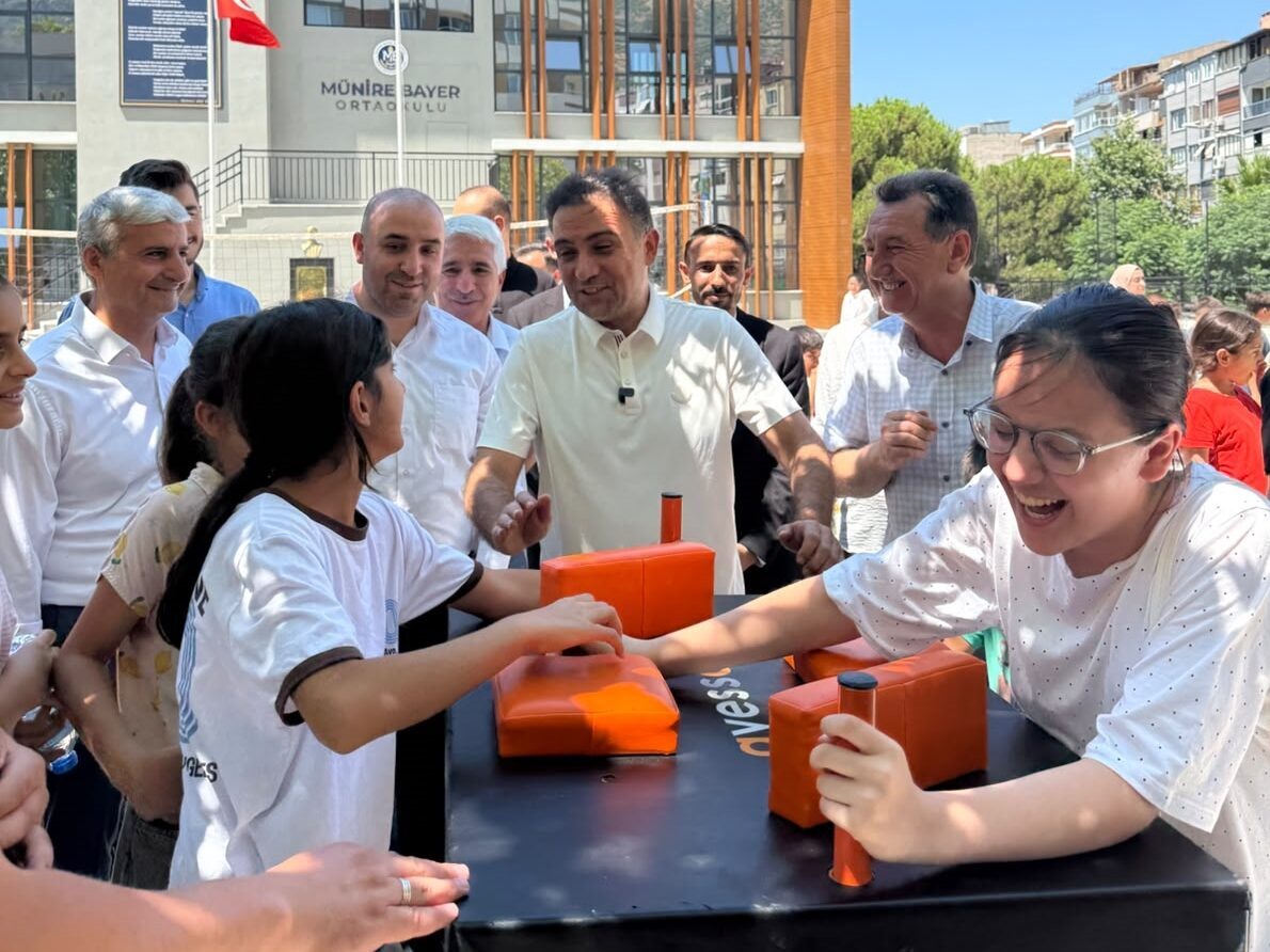 MANİSA (AA) – AK Parti Manisa Milletvekili Murat Baybatur, Türkiye