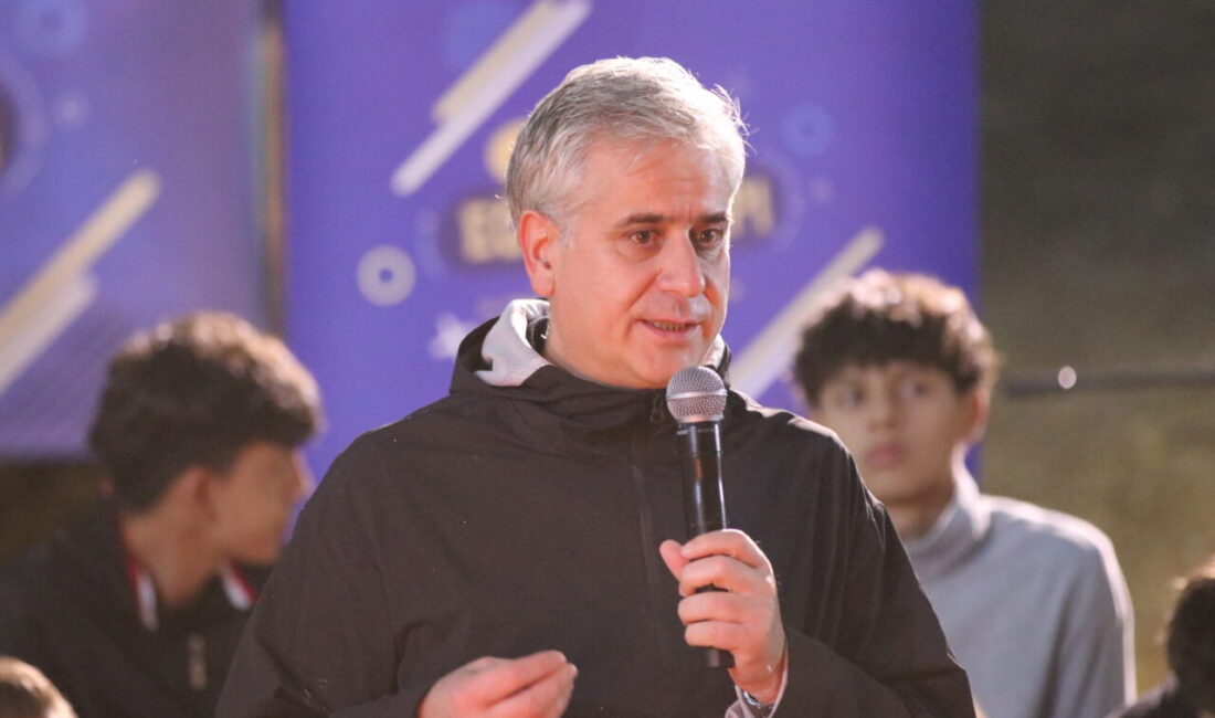 - AK Parti Genel Başkan Yardımcısı Hasan Basri Yalçın:
- "AK
