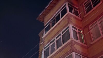 ANTALYA (AA) – Antalya'nın Alanya ilçesinde bir apartman dairesinde çıkan