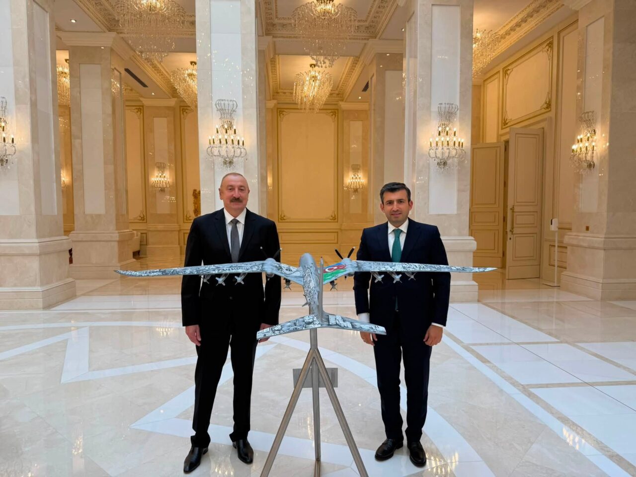 BAKÜ (AA) – Azerbaycan Cumhurbaşkanı İlham Aliyev, Baykar Yönetim Kurulu