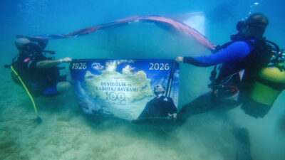 ANTALYA (AA) – Antalya'da dalgıçlar, 1 Temmuz Denizcilik ve Kabotaj