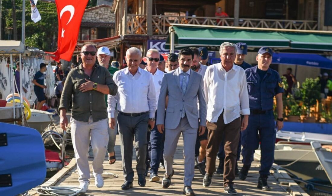 ANTALYA (AA) – Antalya'da "1 Temmuz Denizcilik ve Kabotaj Bayramı"