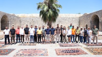 ANTALYA (AA) – Antalya'nın Döşemealtı ilçesinde geleneksel el halıları, Avrupa
