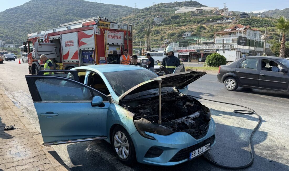 ANTALYA (AA) – Antalya'nın Alanya ilçesinde seyir halindeyken yangın çıkan