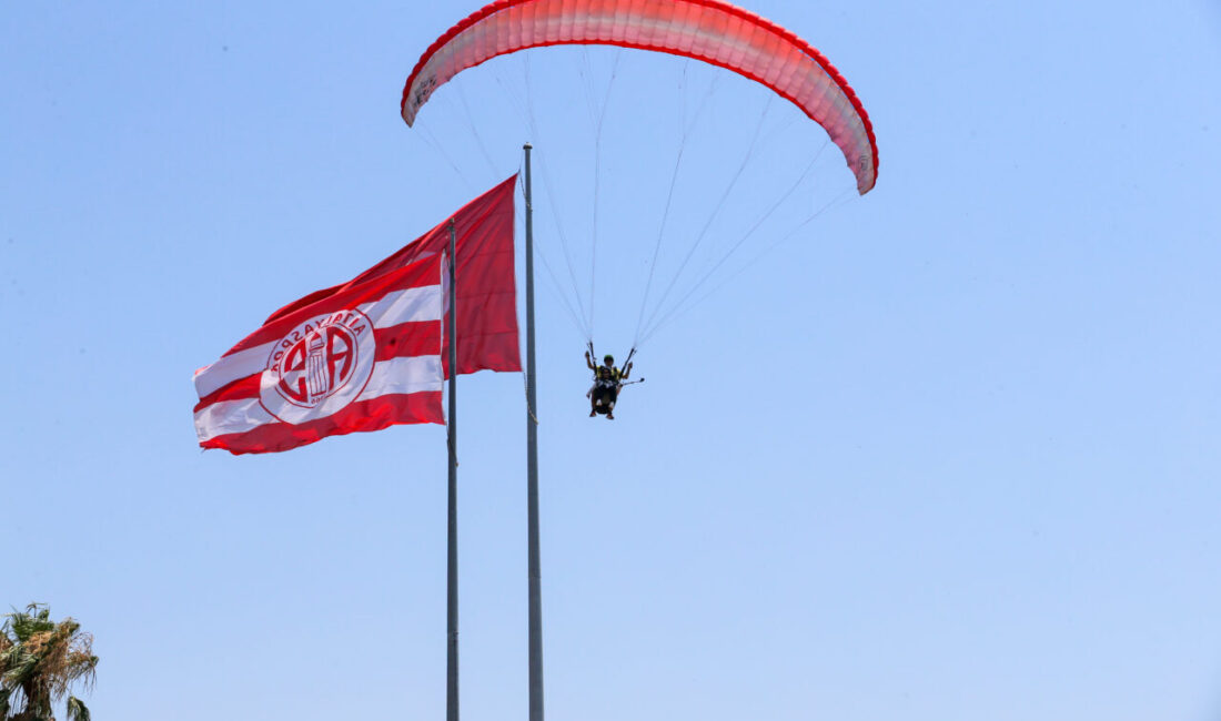 ANTALYA (AA) – Antalya'da yüzde 76'ya ulaşan nemden ve yüksek