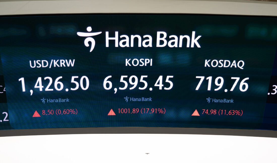 - Güney Kore'de Kospi endeksinde işlem gören ülkenin çip devi
