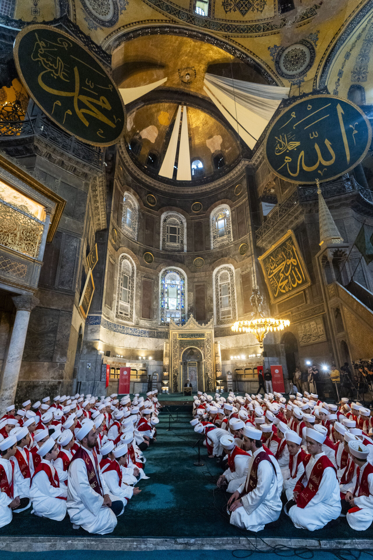 İSTANBUL (AA) – Fetullahçı Terör Örgütü'nün (FETÖ) 15 Temmuz 2016'daki