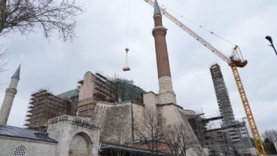 - Kubbenin dış yüzeyindeki güçlendirme çalışmalarıyla eş zamanlı olarak iç