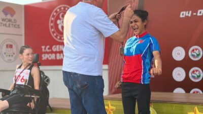 İSTANBUL (AA) – Bağcılar Belediyesi Engelliler Spor Kulübü sporcuları Para