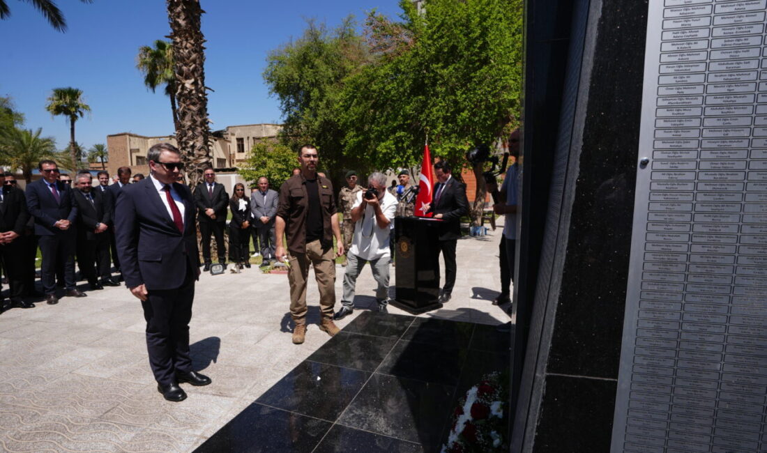 - Türkiye'nin Bağdat Büyükelçisi Anıl Bora İnan:
- "15 Temmuz gecesi