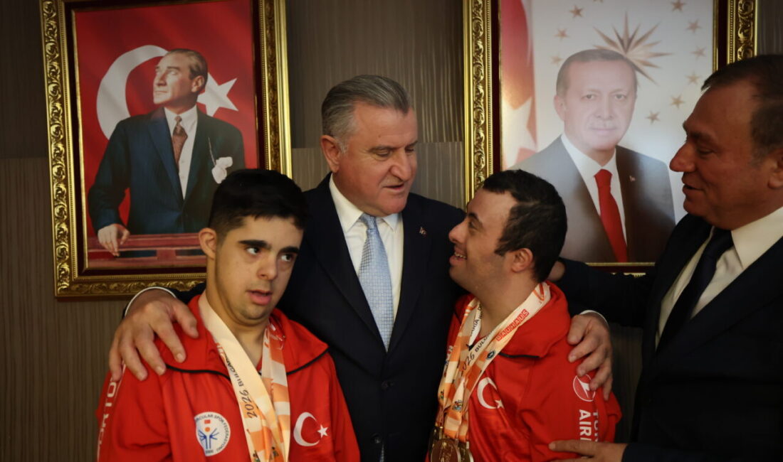 ANKARA (AA) – Gençlik ve Spor Bakanı Osman Aşkın Bak,