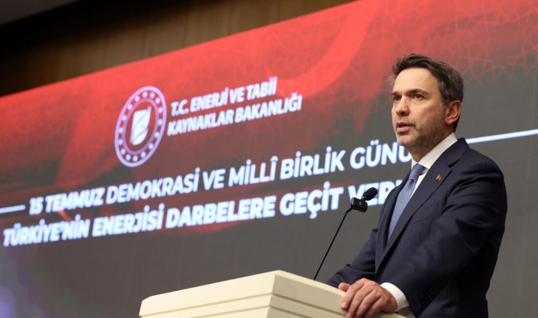 - "Malazgirt'te, İstanbul'un fethinde, Çanakkale'de, Kurtuluş Savaşı'nda karşımıza çıkan dahili