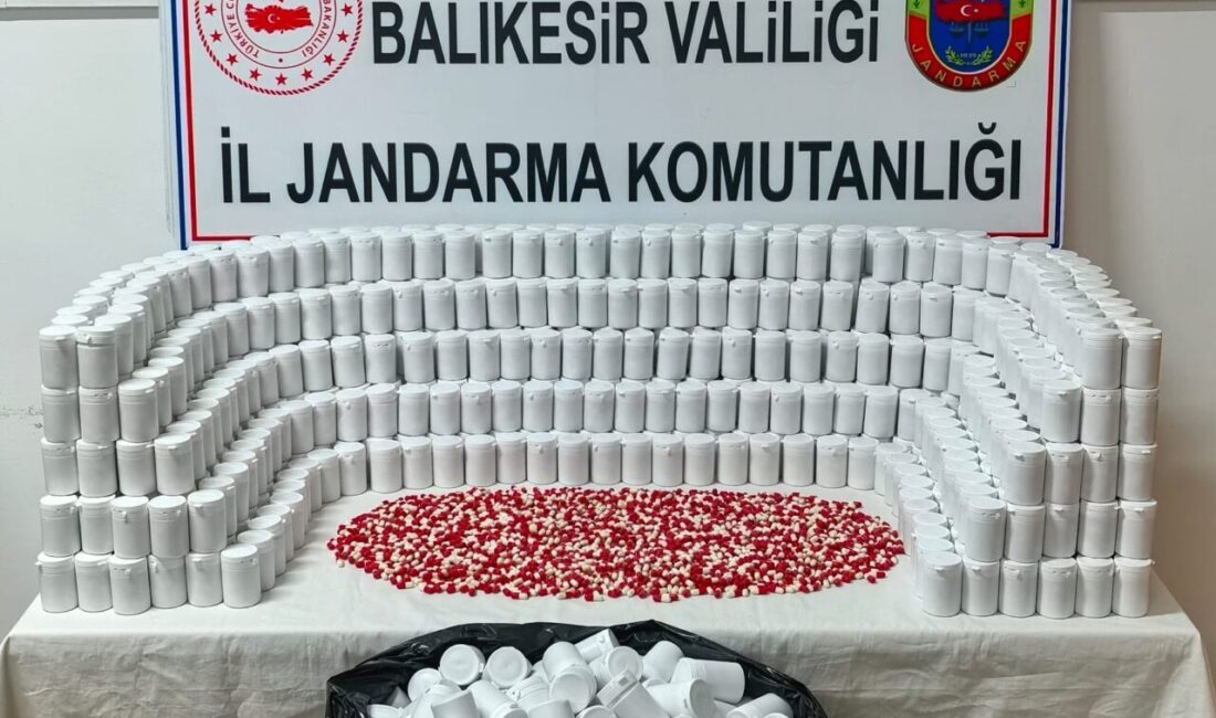 BALIKESİR (AA) – Balıkesir'de düzenlenen uyuşturucu operasyonunda 78 bin 824