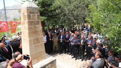 - Erzincan Valisi Hamza Aydoğdu:
- "5 Temmuz 1993 takvimlerin sustuğu,