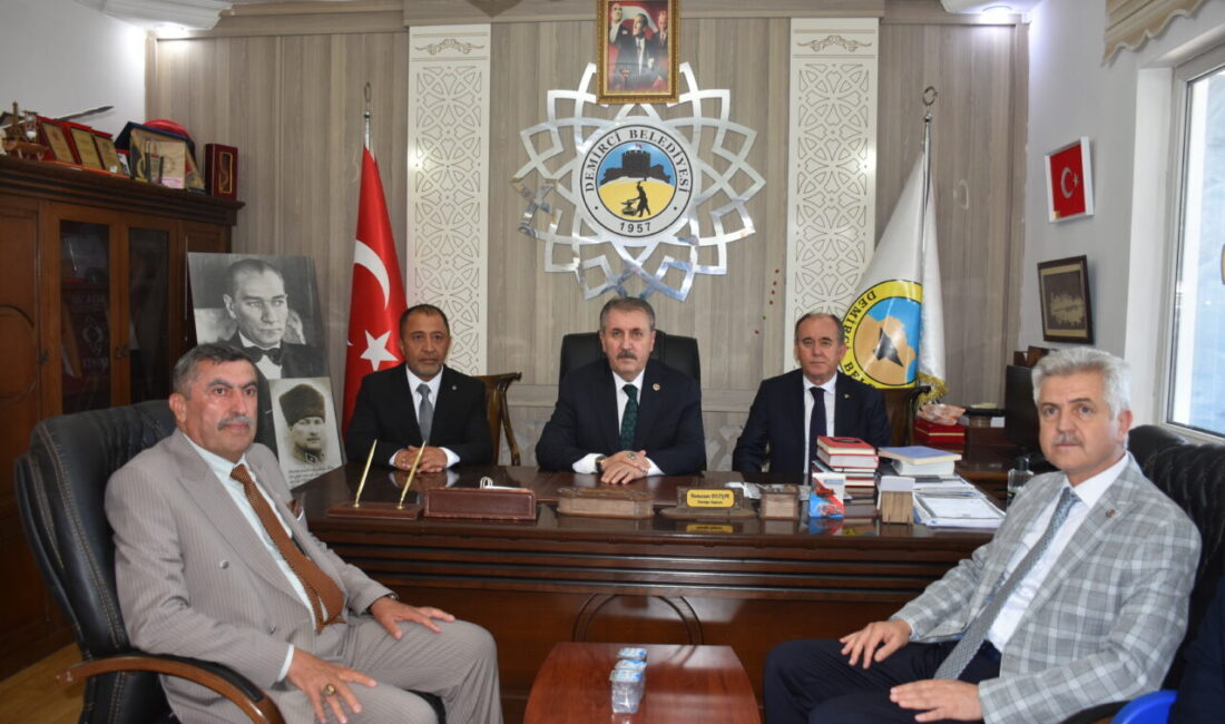 - "(Deniz Göktaş'ın tutuklanması) Kutsal kitabımız Kur'an-ı Kerim'i aşağılama ve