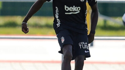 BRATISLAVA (AA) – Beşiktaş, yeni sezon hazırlıklarına sabah saatlerinde yaptığı