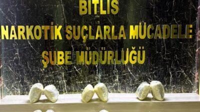 BİTLİS (AA) – Bitlis'te çuvallara gizlenmiş 8 kilo 100 gram